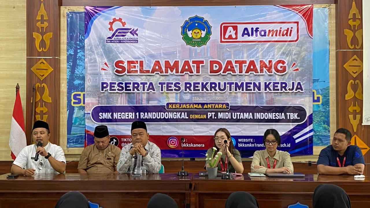 Perkuat Penyerapan Lulusan di Dunia Industri, BKK SMKN 1 Randudongkal Sukses Fasilitasi Rekrutmen Luring PT Midi Utama Indonesia, Tbk